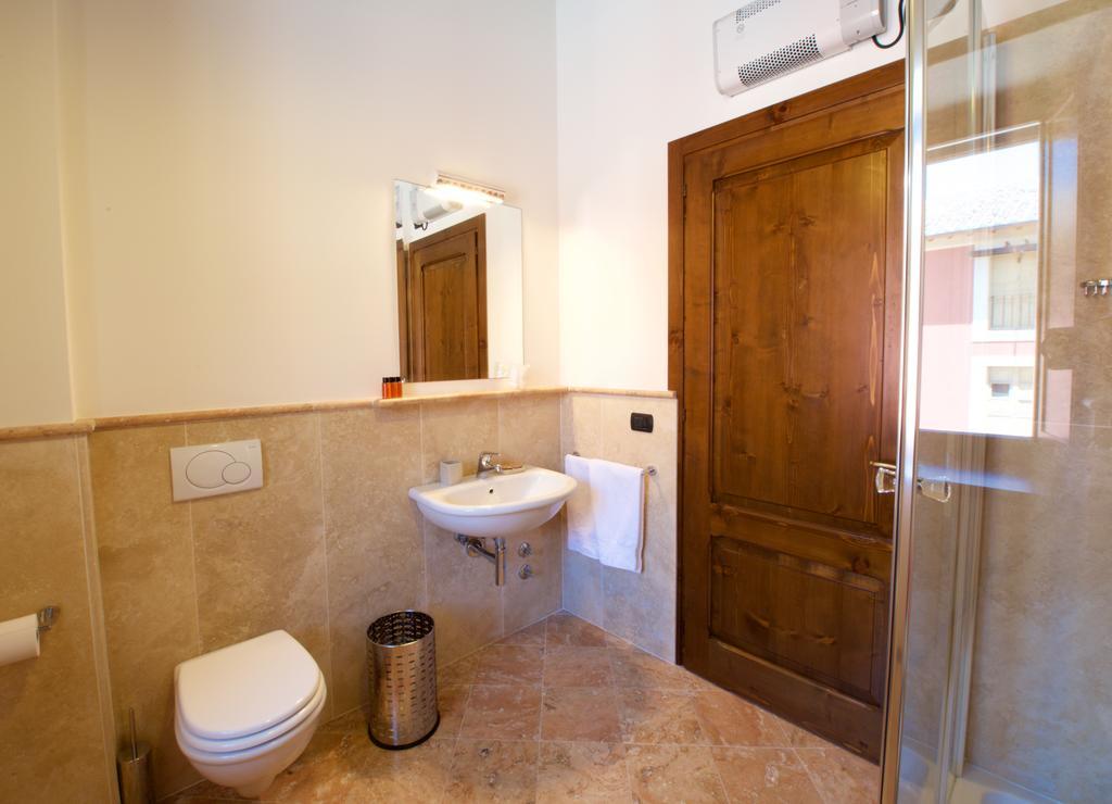 Rosso Porpora Villa Colle Umberto  Ngoại thất bức ảnh
