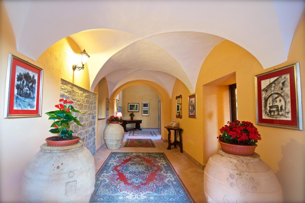 Rosso Porpora Villa Colle Umberto  Ngoại thất bức ảnh