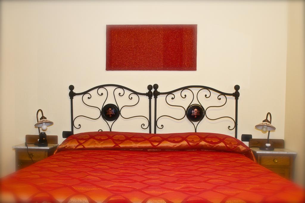 Rosso Porpora Villa Colle Umberto  Ngoại thất bức ảnh
